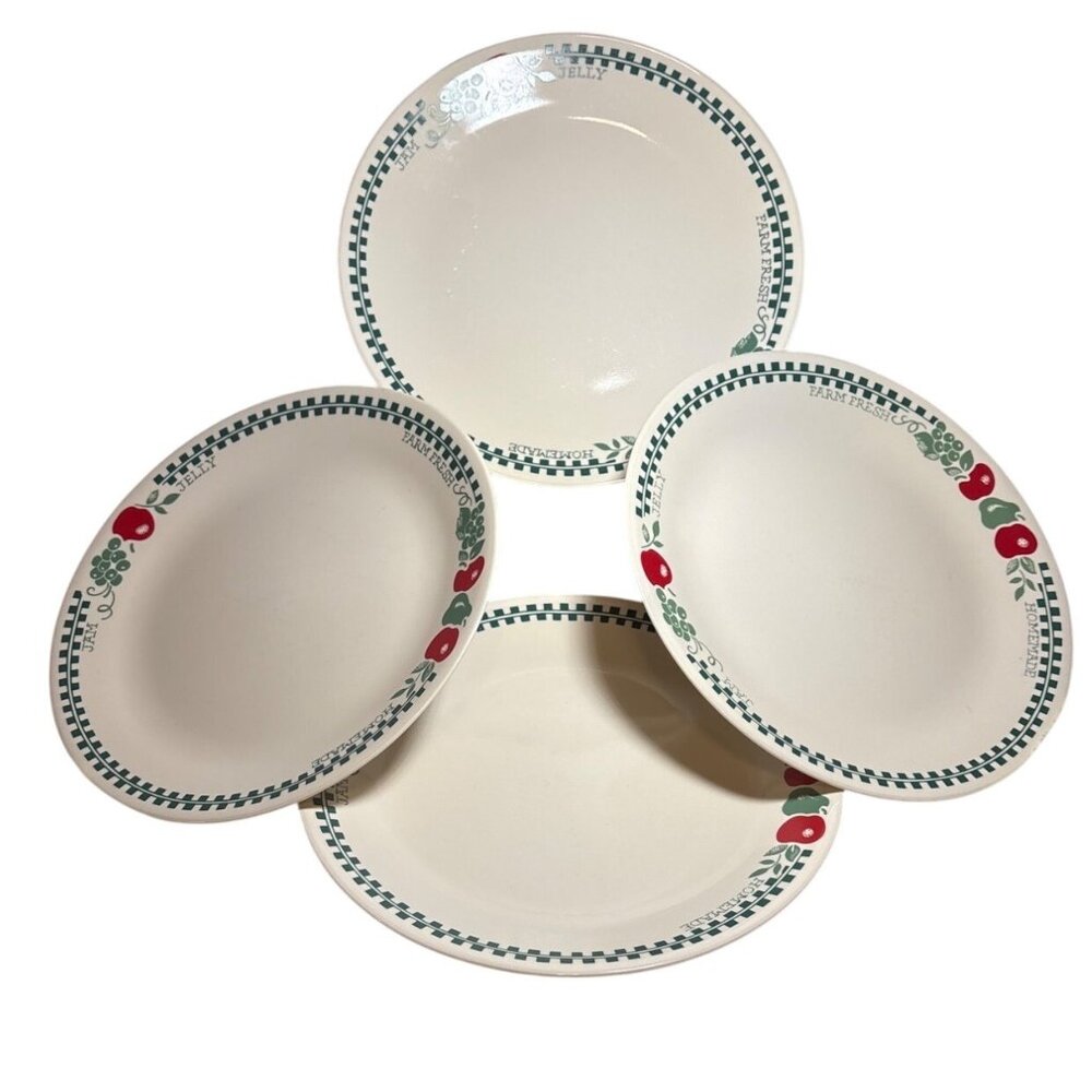 Corelle Plates Dinner Plates Farm Fresh 10.25" Lot of 4 Red Green Apple USA